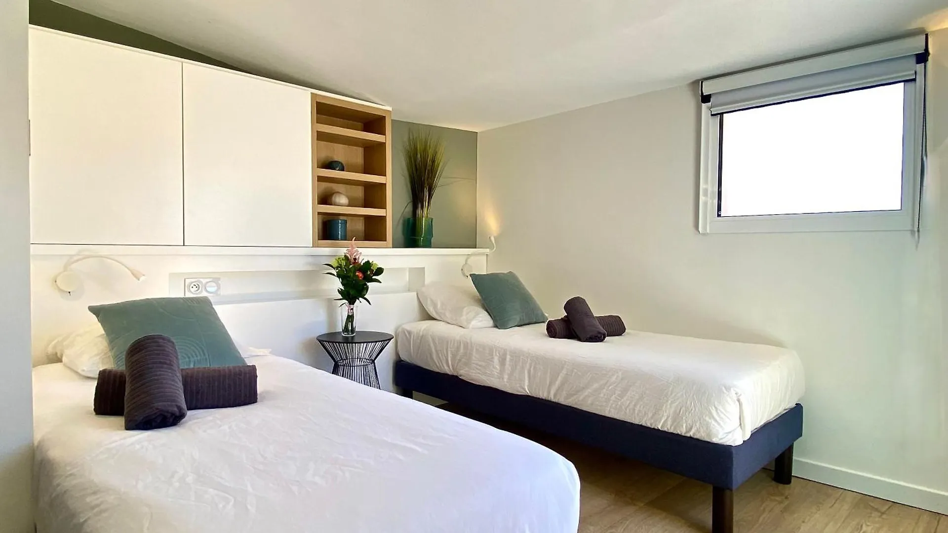 Les Toits Du Soleil: Luxury Apartment with Terraces and Jacuzzi in Central Cannes 0*,  France